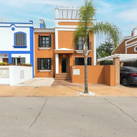 Casa & Golf Guadalmina Alta 度假居 *