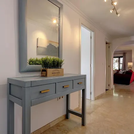 بيت للعطل Casa & Golf Guadalmina Alta *